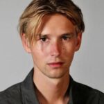 เอมิล อารอน ดอร์ฟ (Emil Aron Dorph)