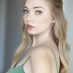 เอมิเลีย แม็กคาร์ธี (Emilia McCarthy)