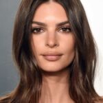 เอมิลี่ ราตาจโควสกี้ (Emily Ratajkowski)