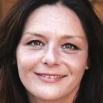 เอสเตฟาเนีย เดอ ลอส ซานโตส (Estefanía de los Santos)