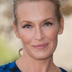 เอสเตลลา เลอเฟบูร์ (Estelle Lefébure)