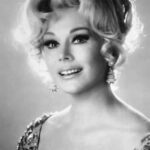 อีวา กาบอร์ (Eva Gabor)