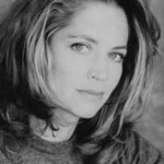 ฟินน์ คาร์เตอร์ (Finn Carter)