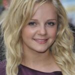 จอร์เจีย เฮนชอว์ (Georgia Henshaw)