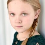 เกรซ เดออามิซิส (Grace DeAmicis)