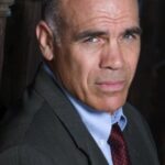 เกร็ก คอลลินส์ (Greg Collins)