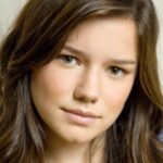 ฮันน่า แมงแกน ลอว์เรนซ์ (Hanna Mangan Lawrence)