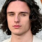 แฮร์รี่ คอลเล็ตต์ (Harry Collett)