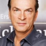 เฮอร์เบิร์ต คเนาพ (Herbert Knaup)