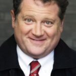 เฮอร์เบิร์ต รัสเซล (Herbert Russell)