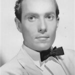 เฮิร์ด แฮทฟิลด์ (Hurd Hatfield)