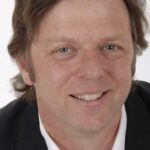 เอียน เรีย (Iain Rea)