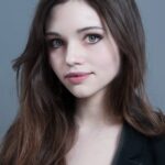 อินเดีย ไอส์ลีย์ (India Eisley)