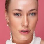 ไอริส บยอร์ค โยฮันเนสดอตติร์ (Iris Björk Johannesdottir)