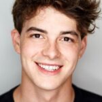อิสราเอล บรูสซาร์ด (Israel Broussard)