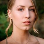 อิซซี่ สตีเวนส์ (Izzy Stevens)