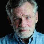 เจมส์ เดอฟอเรสต์ ปาร์คเกอร์ (James DeForest Parker)