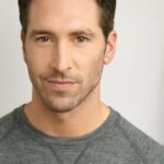 เจมส์ เดโวติ (James Devoti)