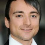 เจมส์ ด็อดด์ (James Dodd)