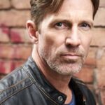 เจมส์ กัลแลนเดอร์ส (James Gallanders)