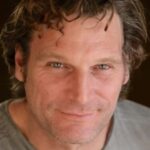 ฌอง มิเชล ปาเร่ (Jean Michel Paré)