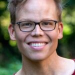 เจฟฟ์ ฮิลเลอร์ (Jeff Hiller)