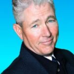 จิม ยังส์ (Jim Youngs)