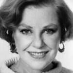 โจน โคเปแลนด์ (Joan Copeland)