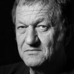 จอห์น เบนฟิลด์ (John Benfield)