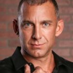 จอห์น เดอซานติส (John DeSantis)