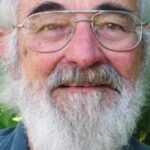 จอห์น ฟลอส (John Flaus)