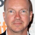 โจนาธาน พ็อตส์ (Jonathan Potts)