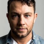 โจนาธาน ซาโดวสกี้ (Jonathan Sadowski)