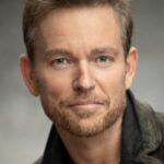 โจนาธาน สการ์ฟ (Jonathan Scarfe)