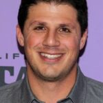 โจนาธาน ยุงเกอร์ (Jonathan Yunger)