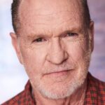 จอช คลาร์ก (Josh Clark)