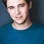 จอช กรีน (Josh Green)