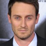 จอช สจ๊วร์ต (Josh Stewart)