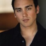 โจชัว อัลบา (Joshua Alba)