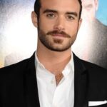 โจชัว ซาสเซ่ (Joshua Sasse)