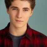 จูเลียน เฟเดอร์ (Julian Feder)