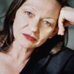 คาริน นอยเฮาเซอร์ (Karin Neuhäuser)