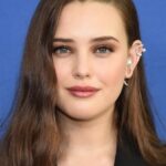 แคทเธอรีน แลงฟอร์ด (Katherine Langford)