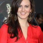 เคธี่ เฟเธอร์สตัน (Katie Featherston)