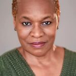 คิม สเตาน์ตัน (Kim Staunton)