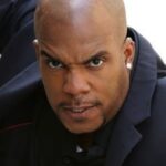 ลาร์เนลล์ สโตวอลล์ (Larnell Stovall)