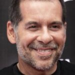 เลอันโดร ฮัสซัม (Leandro Hassum)