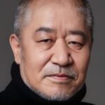 อี ยองซอก (Lee Young-suk)