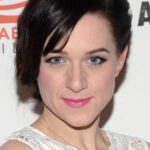 ลีน่า ฮอลล์ (Lena Hall)