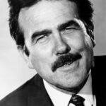 ลอนนี่ แชปแมน (Lonny Chapman)